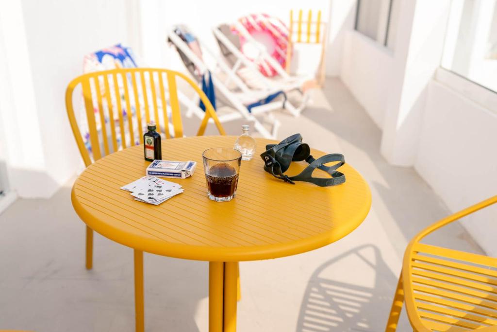 RYLOLSA-ST-POOL // Studio Pool view