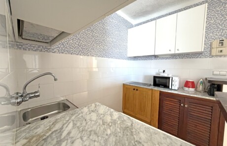 APRYPRTX 13 Kitchen Marble Counter - LeibTour: TOP aparthotels in Ibiza