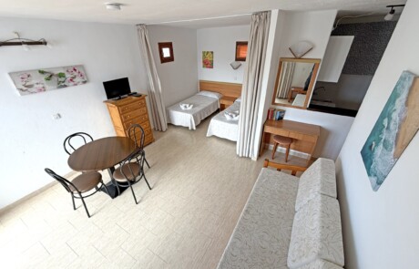 APRYPRTX 18 Studio Living Beds - LeibTour: TOP aparthotels in Ibiza