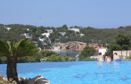 APRYPRTX 23 - LeibTour: TOP aparthotels in Ibiza