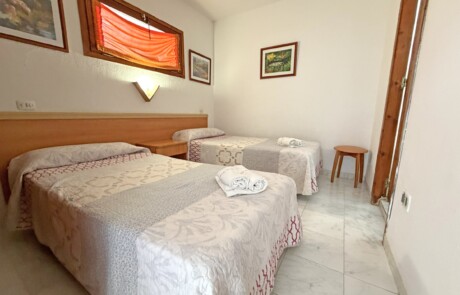 APRYPRTX 45 Twin Bedroom Towels - LeibTour: TOP aparthotels in Ibiza