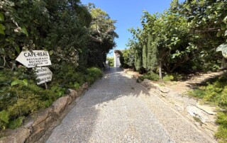 APRYPRTX 70 Garden Path Signage - LeibTour: TOP aparthotels in Ibiza