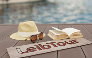 APRYPRTX cover - LeibTour: TOP aparthotels in Ibiza