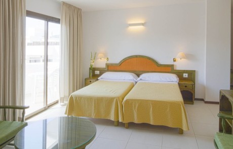 BONLLAP 1 - LeibTour: TOP aparthotels in Ibiza