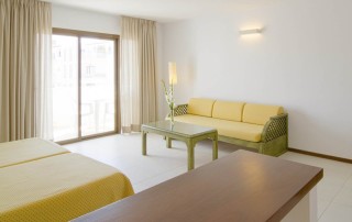 BONLLAP 13 - LeibTour: TOP aparthotels in Ibiza