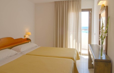 BONLLAP 24 - LeibTour: TOP aparthotels in Ibiza