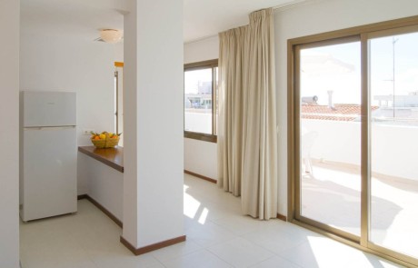 BONLLAP 35 - LeibTour: TOP aparthotels in Ibiza