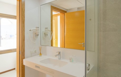 BONLLAP 43 - LeibTour: TOP aparthotels in Ibiza