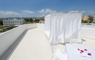 BONMYBOS 10 - LeibTour: TOP aparthotels in Ibiza