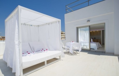 BONMYBOS 12 - LeibTour: TOP aparthotels in Ibiza