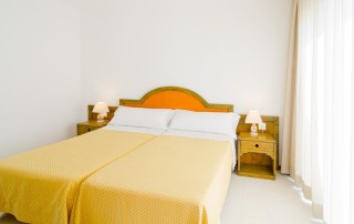 Beautiful quiet apartment Santa eulalia by the sea bonllap bedroom 4 - LeibTour: TOP aparthotels in Ibiza
