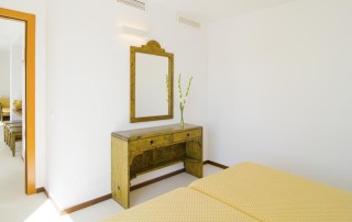 Beautiful quiet apartment Santa eulalia by the sea bonllap bedroom 5 - LeibTour: TOP aparthotels in Ibiza