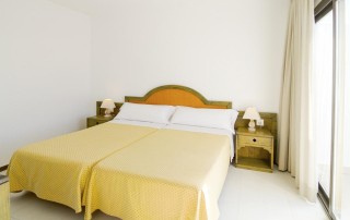 Beautiful quiet apartment Santa eulalia by the sea bonllap bedroom 6 - LeibTour: TOP aparthotels in Ibiza