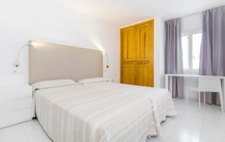 CLASSIC STANDARD APARTMENT (up to 3 adults)