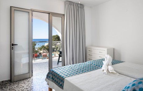 CALVADAP 3AS 3 1 - LeibTour: TOP aparthotels in Ibiza