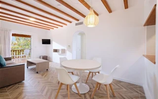 CNSSOAZL 4 1 - LeibTour: TOP aparthotels in Ibiza