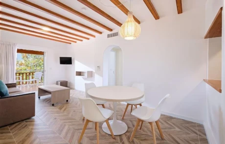 CNSSOAZL 4 1 - LeibTour: TOP aparthotels in Ibiza