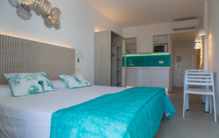 CSTFOR 11 1 - LeibTour: TOP aparthotels in Ibiza