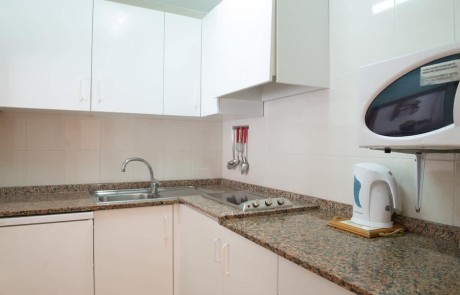 Cozy Apartment with Pool on the beach S.ta Eulalia SEUROS Kitchen - LeibTour: TOP aparthotels in Ibiza