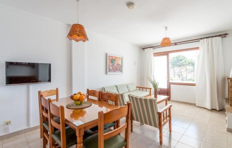 Cozy Apartment with Pool on the beach S.ta Eulalia SEUROS Living Room 2 1 - LeibTour: TOP aparthotels in Ibiza