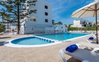 Cozy Apartment with Pool on the beach S.ta Eulalia SEUROS Pool 3 1 - LeibTour: TOP aparthotels in Ibiza