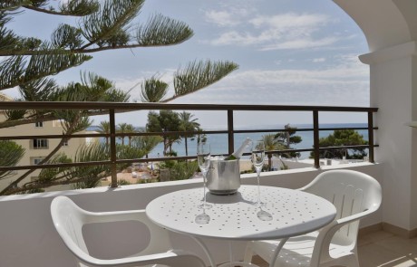 Cozy Apartment with Pool on the beach S.ta Eulalia SEUROS Terrace 1 - LeibTour: TOP aparthotels in Ibiza