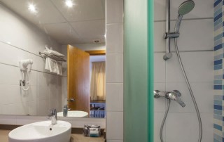 Crazy Party apartment Playa den Bossa IBJTAPT 10 - LeibTour: TOP aparthotels in Ibiza