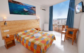 DOPSANA bedroom - LeibTour: TOP aparthotels in Ibiza