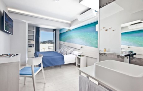Downtown Stilish Design Room IBRYMAR Bedroom2 - LeibTour: TOP aparthotels in Ibiza