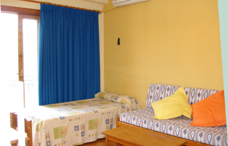 EBAPPSE 06 - LeibTour: TOP aparthotels in Ibiza