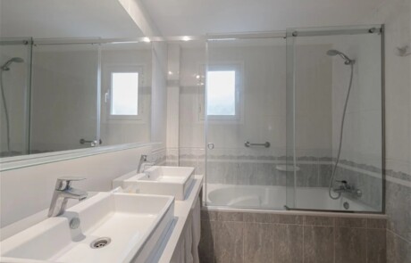 ELPICLLO Superior Sea View Studio 7 - LeibTour: TOP aparthotels in Ibiza