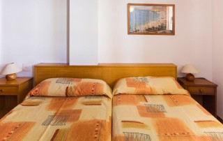 Group accommodation large holiday apartment. PLAYA D EN BOSSA Bossarlz Bedroom - LeibTour: TOP aparthotels in Ibiza