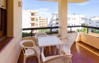 Group accommodation large holiday apartment. PLAYA D EN BOSSA Bossarlz Terrace - LeibTour: TOP aparthotels in Ibiza