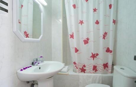 HSTANB CJRT DBL - LeibTour: TOP aparthotels in Ibiza