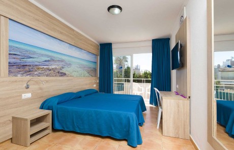 HSTANB CJRT superior double 2 - LeibTour: TOP aparthotels in Ibiza