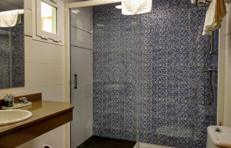 IBJTAPT 3 - LeibTour: TOP aparthotels in Ibiza