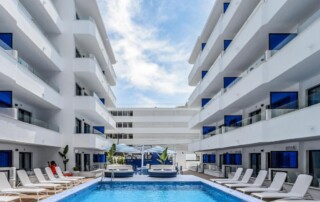 JBQBLUE pool aerial - LeibTour: TOP aparthotels in Ibiza