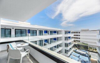 JBQBLUE top balcony - LeibTour: TOP aparthotels in Ibiza
