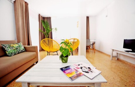 LSCDDOS 10 - LeibTour: TOP aparthotels in Ibiza