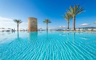 Luxury Hotel Playa den Bossa sea front PLAYA DEN BOSSA HTL TRDMA Amazing Pool 2 - LeibTour: TOP aparthotels in Ibiza