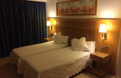 Luxury Playa den Bossa Ibiza Modern Studio Apartment PLAYA DEN BOSSA IBAPPRE Bedroom 101 2 - LeibTour: TOP aparthotels in Ibiza