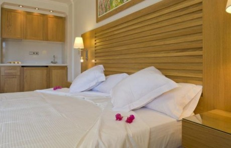 Luxury Playa den Bossa Ibiza Modern Studio Apartment PLAYA DEN BOSSA IBAPPRE Bedroom 5 2 - LeibTour: TOP aparthotels in Ibiza