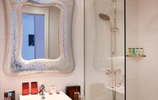 Luxury Pool SPA Gym Apartments AXBEASA Bathroom 1 5 - LeibTour: TOP aparthotels in Ibiza