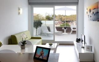 Luxury Pool SPA Gym Apartments AXBEASA Living Room 6 - LeibTour: TOP aparthotels in Ibiza