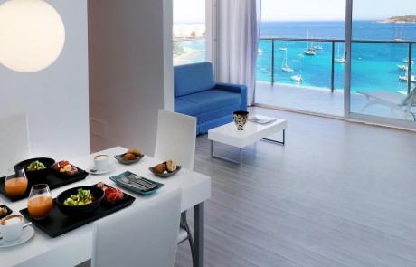 Luxury Pool SPA Gym Apartments AXBEASA Sea View 4 - LeibTour: TOP aparthotels in Ibiza