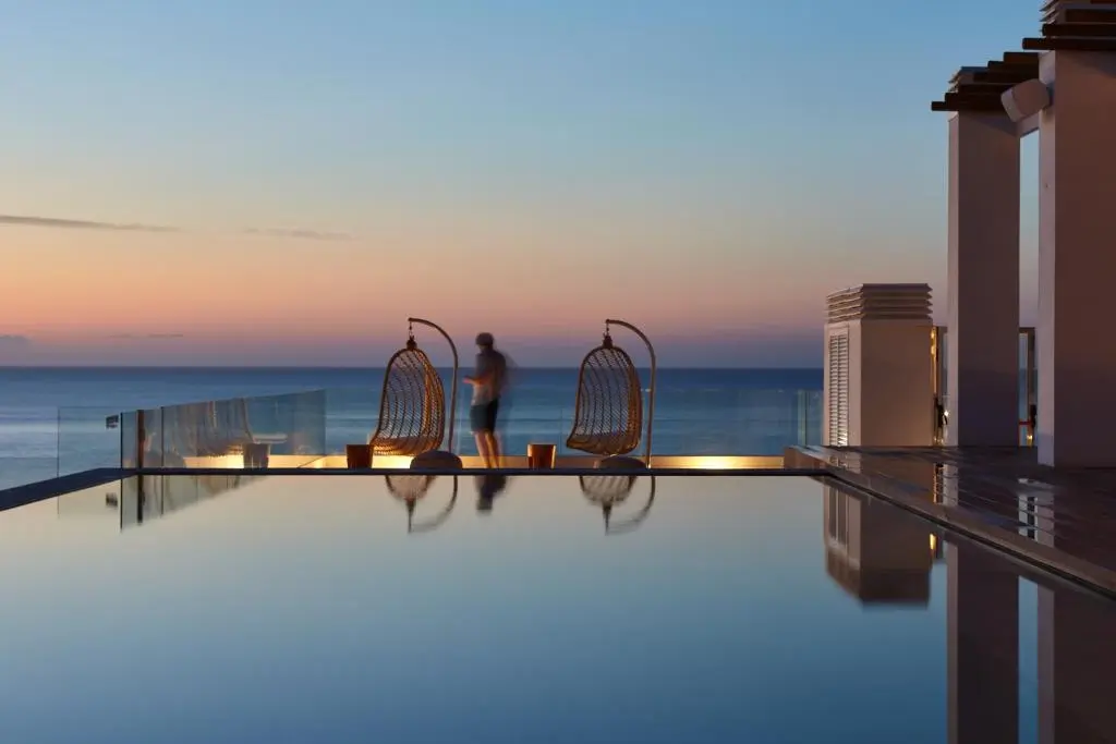 MID SEASON EXCLUSIVE OFFER PROMOTION FOR IBIZA - Leibtour Portfolio: Luxury Elegant Family Holiday Apartments with Roof Top Pool, SAN ANTONIO BAY - Property Code: MARPALSA/B