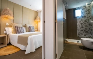 MJG2 - LeibTour: TOP aparthotels in Ibiza