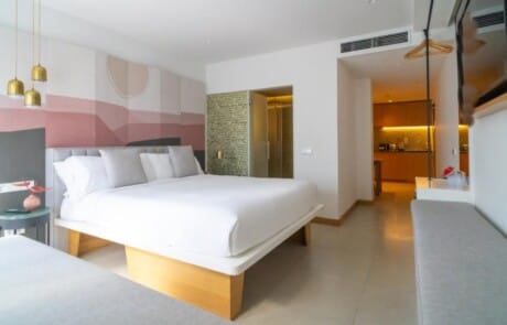 MRSBTQP Grand Deluxe 4 - LeibTour: TOP aparthotels in Ibiza