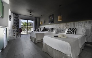 Modern Loft Studio Playa d en Bossa BOSSAMOG 3 - LeibTour: TOP aparthotels in Ibiza