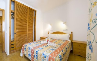 Nice Cozy Apartment with Pool PLAYA DEN BOSSA VICEGRELI Bedroom 6 - LeibTour: TOP aparthotels in Ibiza